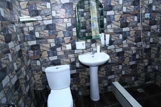 Отель Narek+ Ереван Семейный номер с сауной-7